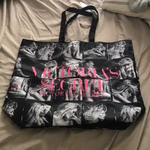 Victoria’s Secret tote bag/beach bag